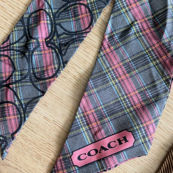 Authentic Coach Monogrammed Scarves Reversible - Picture 2 of 4